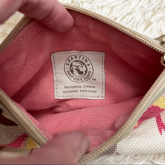 Spartina Daufuskie Island Linen/Leather Wristlet - Picture 5 of 8